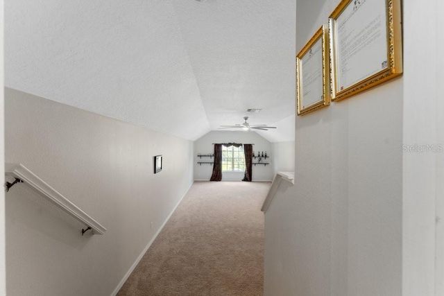 3463 CREEK RUN LANE, Eustis, FL 32736