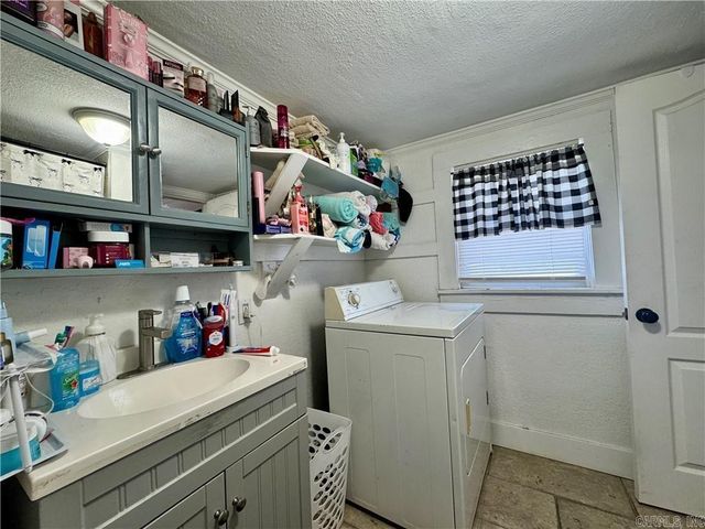 620 S Front, Dardanelle, AR 72834