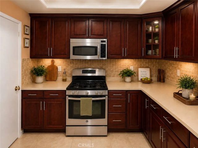 7814 Aberdeen, Highland, CA 92346