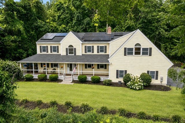 116 Island Rd, Lunenburg, MA 01462