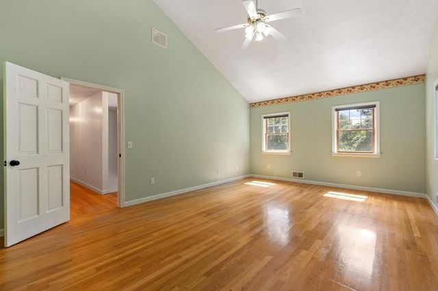 116 Island Rd, Lunenburg, MA 01462