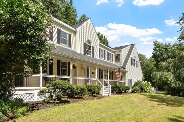 116 Island Rd, Lunenburg, MA 01462