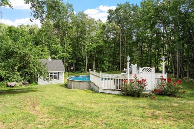 116 Island Rd, Lunenburg, MA 01462