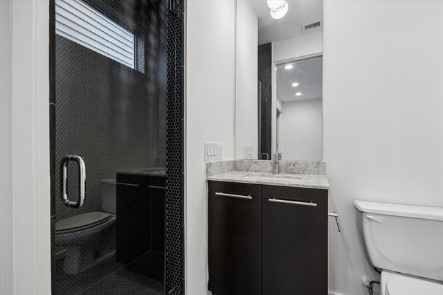 4309 Lillian Street, Houston, TX 77007