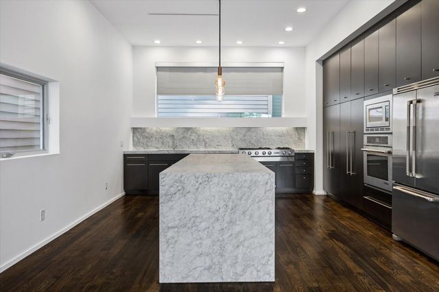 4309 Lillian Street, Houston, TX 77007