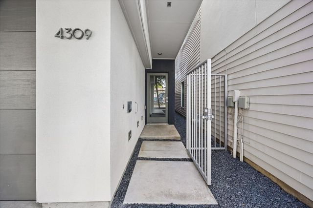 4309 Lillian Street, Houston, TX 77007