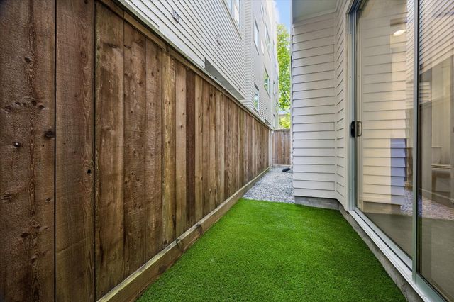 4309 Lillian Street, Houston, TX 77007