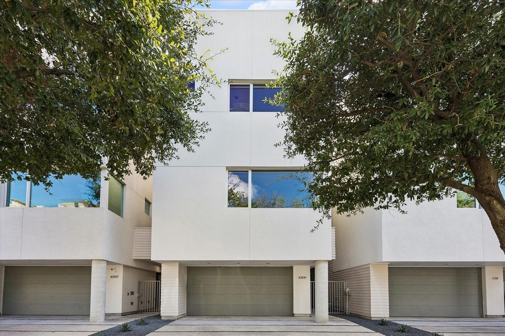 4309 Lillian Street, Houston, TX 77007