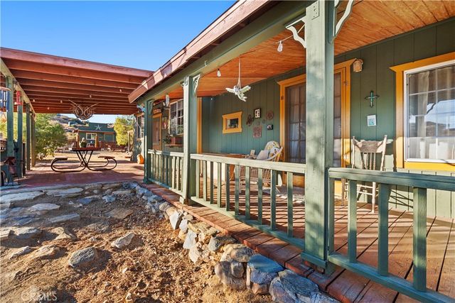 2860 Orange Trail, Pioneertown, CA 92268