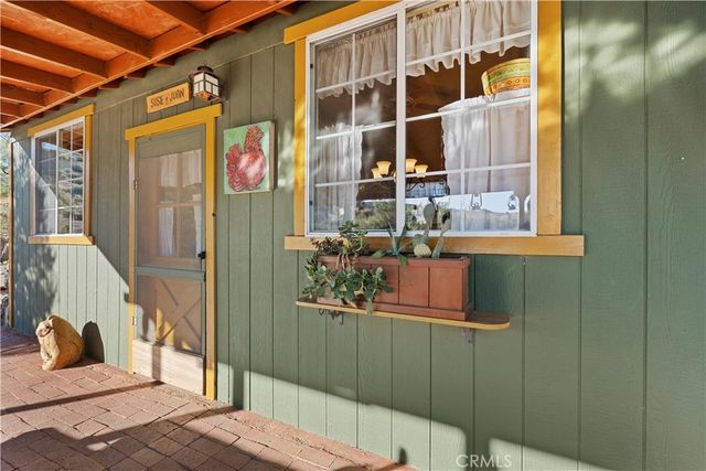 2860 Orange Trail, Pioneertown, CA 92268