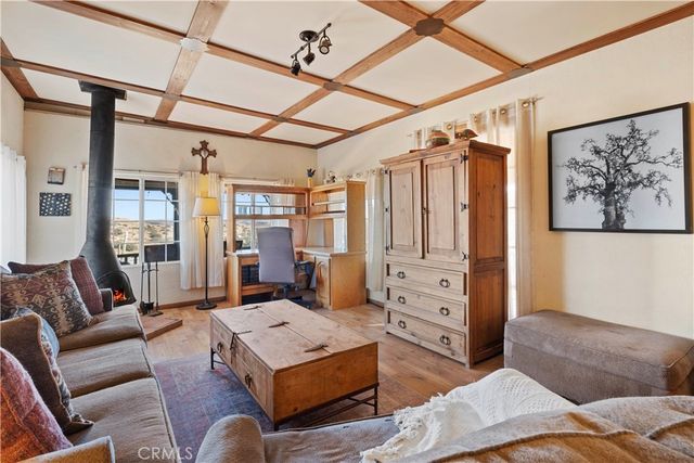 2860 Orange Trail, Pioneertown, CA 92268