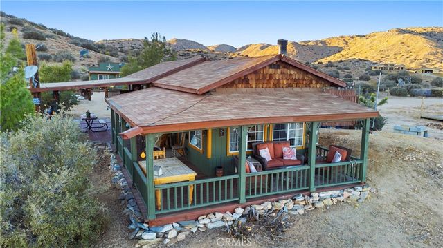 2860 Orange Trail, Pioneertown, CA 92268