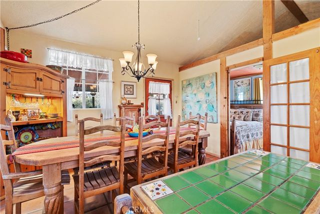 2860 Orange Trail, Pioneertown, CA 92268