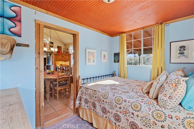 2860 Orange Trail, Pioneertown, CA 92268