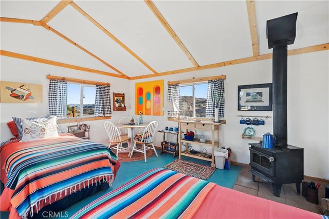 2860 Orange Trail, Pioneertown, CA 92268