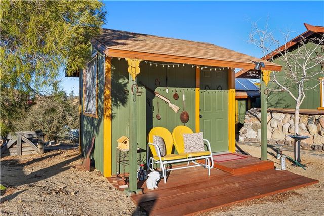 2860 Orange Trail, Pioneertown, CA 92268