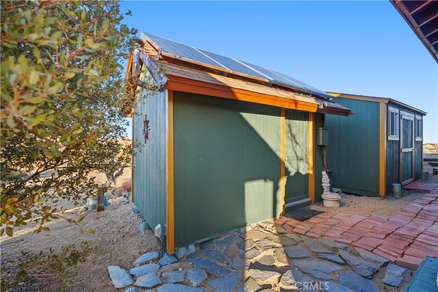 2860 Orange Trail, Pioneertown, CA 92268