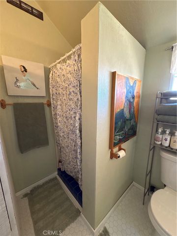 2860 Orange Trail, Pioneertown, CA 92268