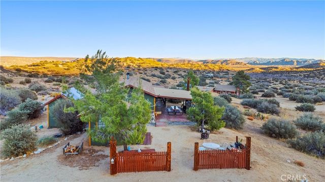 2860 Orange Trail, Pioneertown, CA 92268