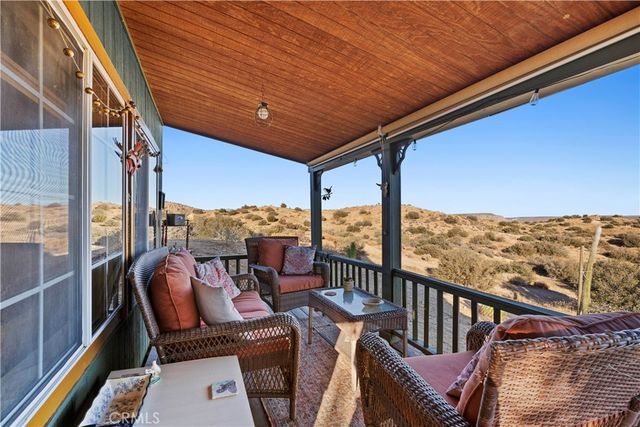 2860 Orange Trail, Pioneertown, CA 92268