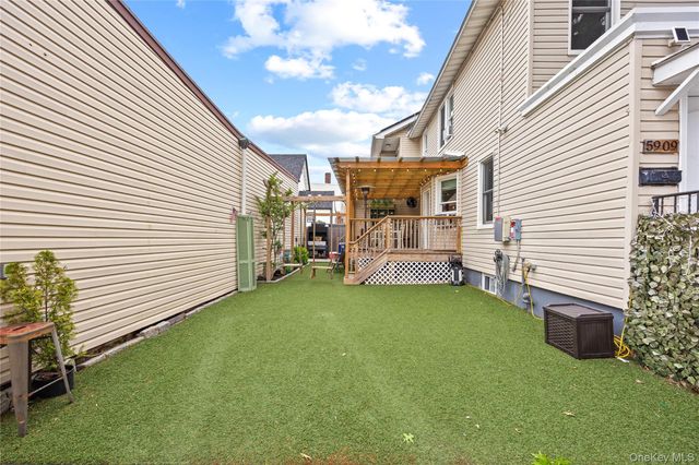 5909 69th Street, Maspeth, NY 11378