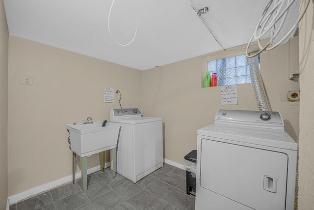 3749 S Union Avenue, Chicago, IL 60609