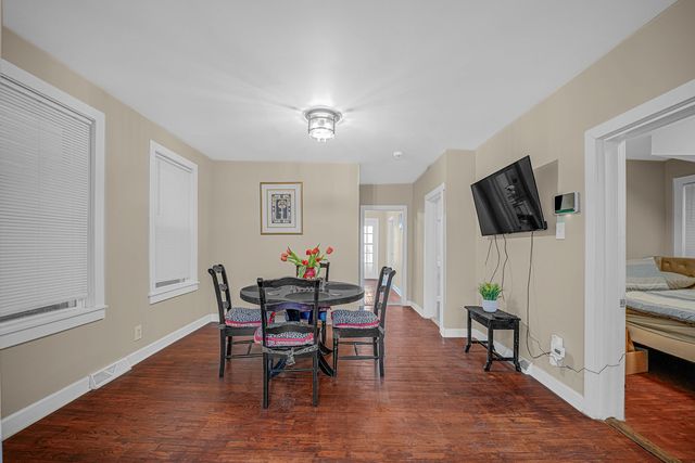 3749 S Union Avenue, Chicago, IL 60609