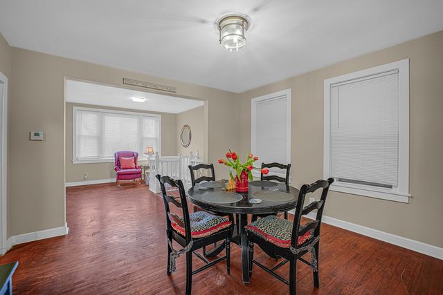 3749 S Union Avenue, Chicago, IL 60609