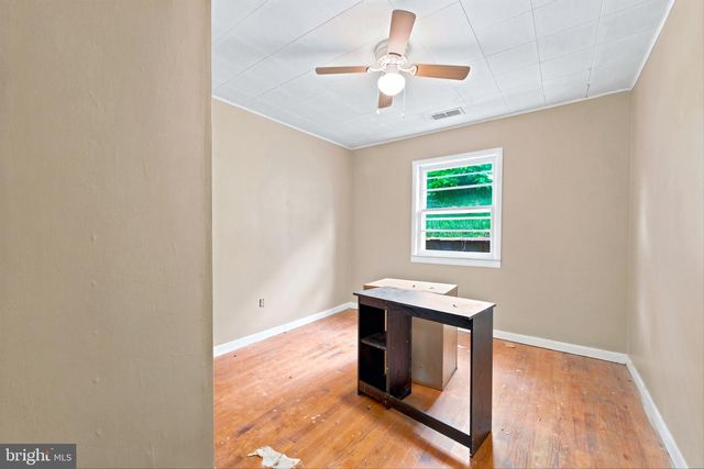 7211 FORT VALLEY RD, Fort Valley, VA 22652