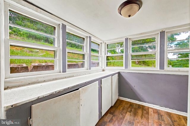 7211 FORT VALLEY RD, Fort Valley, VA 22652