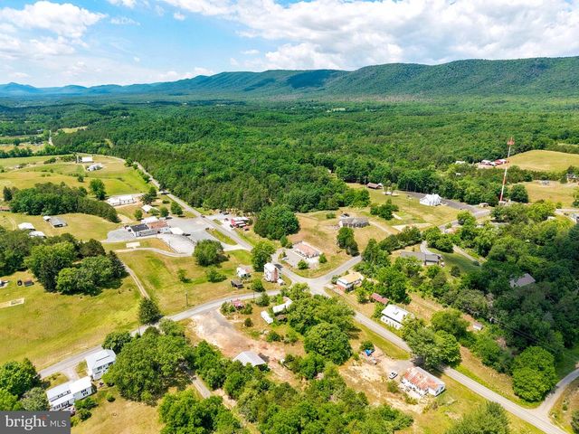 7211 FORT VALLEY RD, Fort Valley, VA 22652