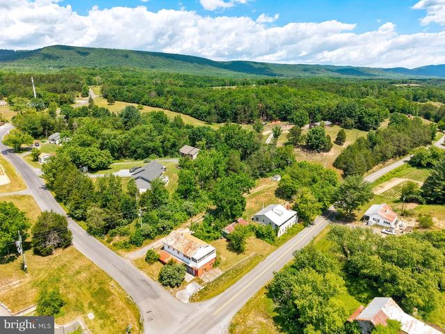 7211 FORT VALLEY RD, Fort Valley, VA 22652