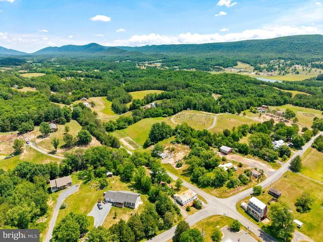 7211 FORT VALLEY RD, Fort Valley, VA 22652
