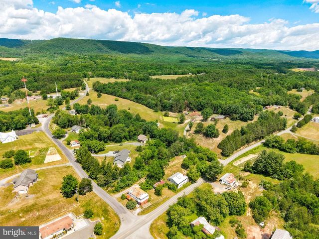 7211 FORT VALLEY RD, Fort Valley, VA 22652
