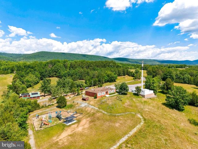 7211 FORT VALLEY RD, Fort Valley, VA 22652