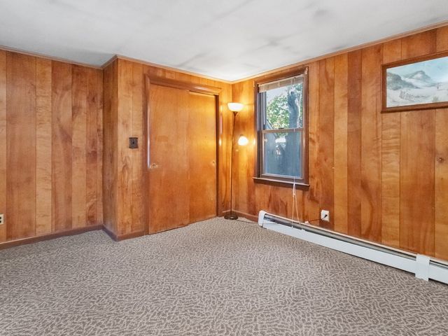 32 Vernon Street, Waltham, MA 02453