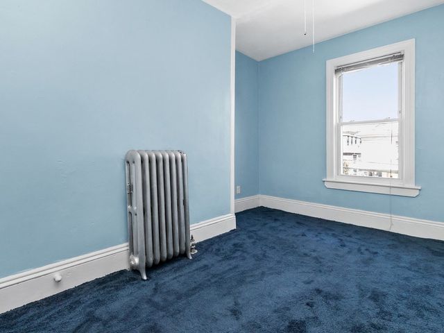 32 Vernon Street, Waltham, MA 02453
