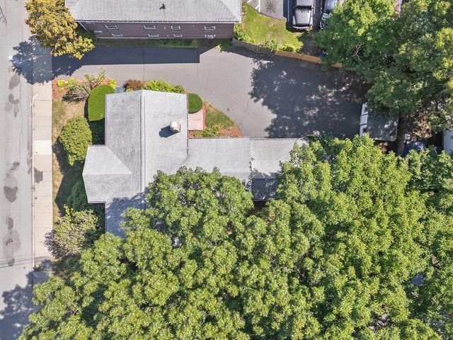 32 Vernon Street, Waltham, MA 02453