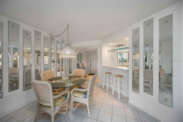 5050 MARIANNE KEY ROAD 1B, Punta Gorda, FL 33955