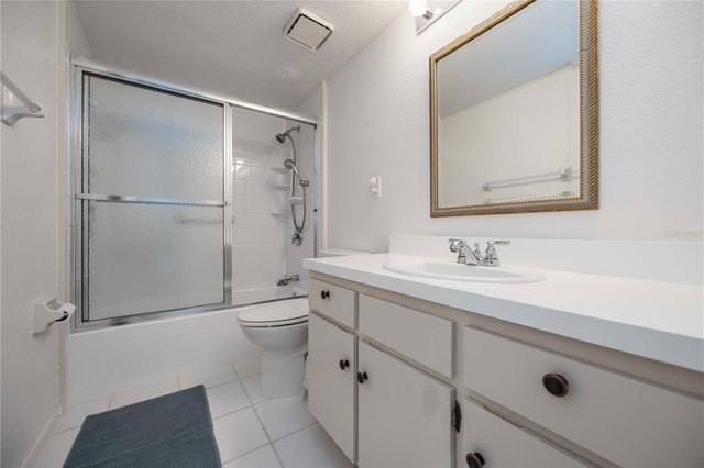 5050 MARIANNE KEY ROAD 1B, Punta Gorda, FL 33955