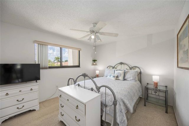 5050 MARIANNE KEY ROAD 1B, Punta Gorda, FL 33955