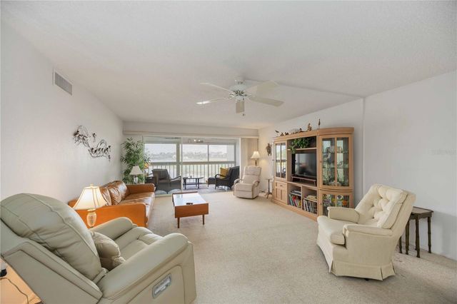 5050 MARIANNE KEY ROAD 1B, Punta Gorda, FL 33955