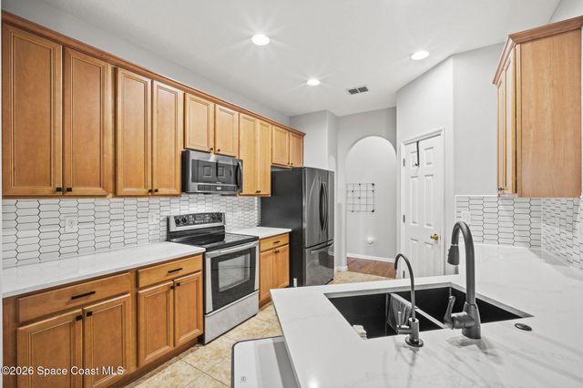 354 Abernathy Circle SE, Palm Bay, FL 32909