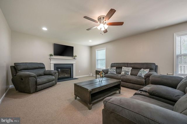 141 HUNTERS RUN BLVD, Felton, DE 19943