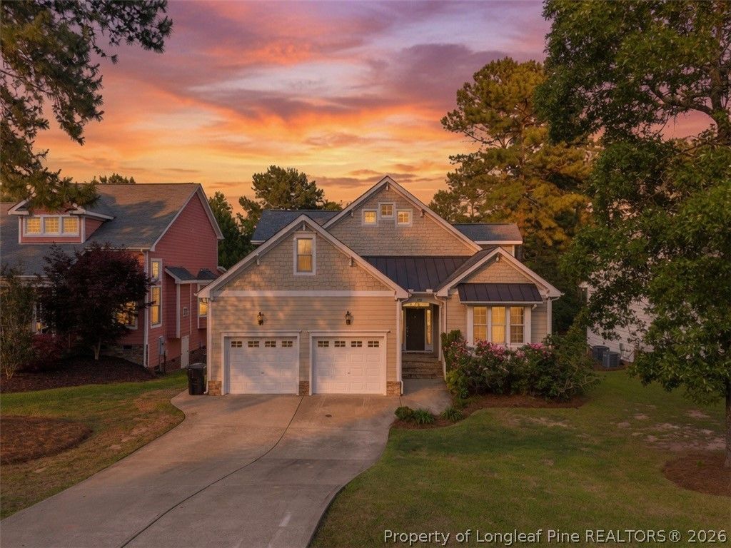 128 Lamplighter Way Way, Spring Lake, NC 28390 — exterior