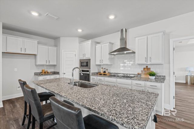 21581 Burney Road, Fairhope, AL 36532