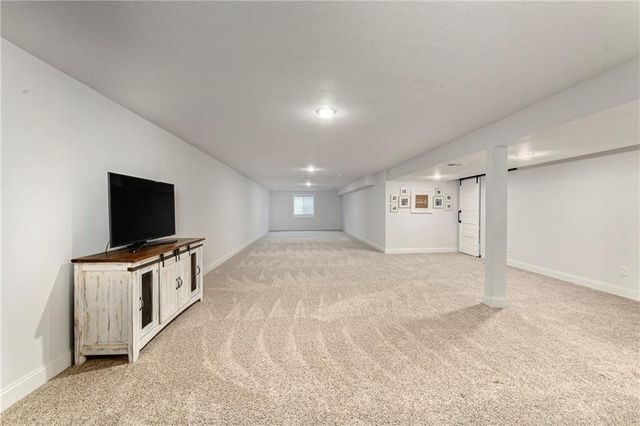 1810 NW Madi Court, Grain Valley, MO 64029