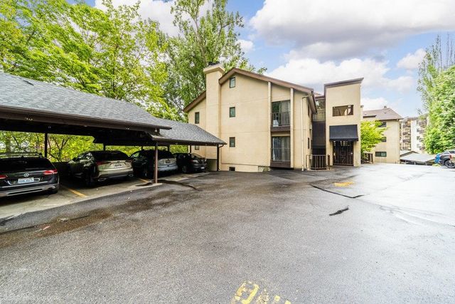 707 W 6th Ave, Spokane, WA 99204