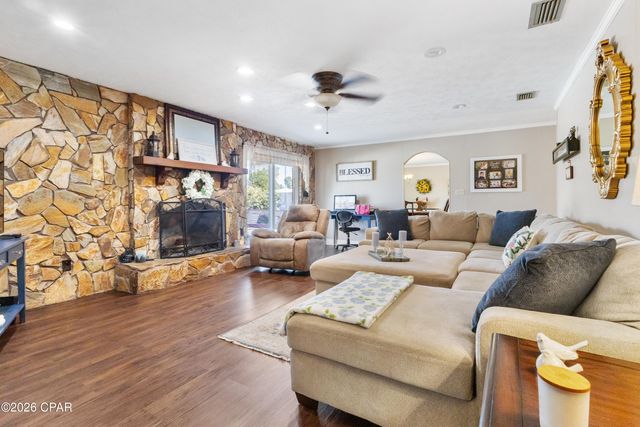 4633 Park Street, Panama City, FL 32404