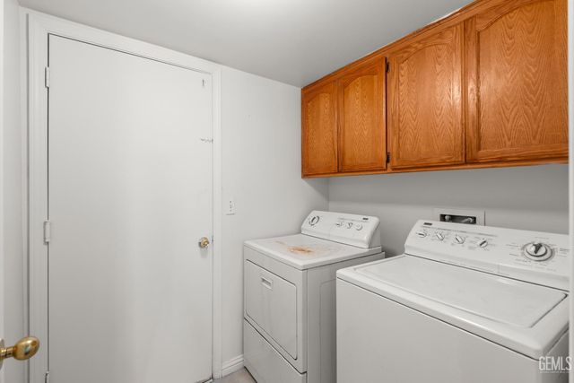 6200 Trinidad Court, Bakersfield, CA 93313